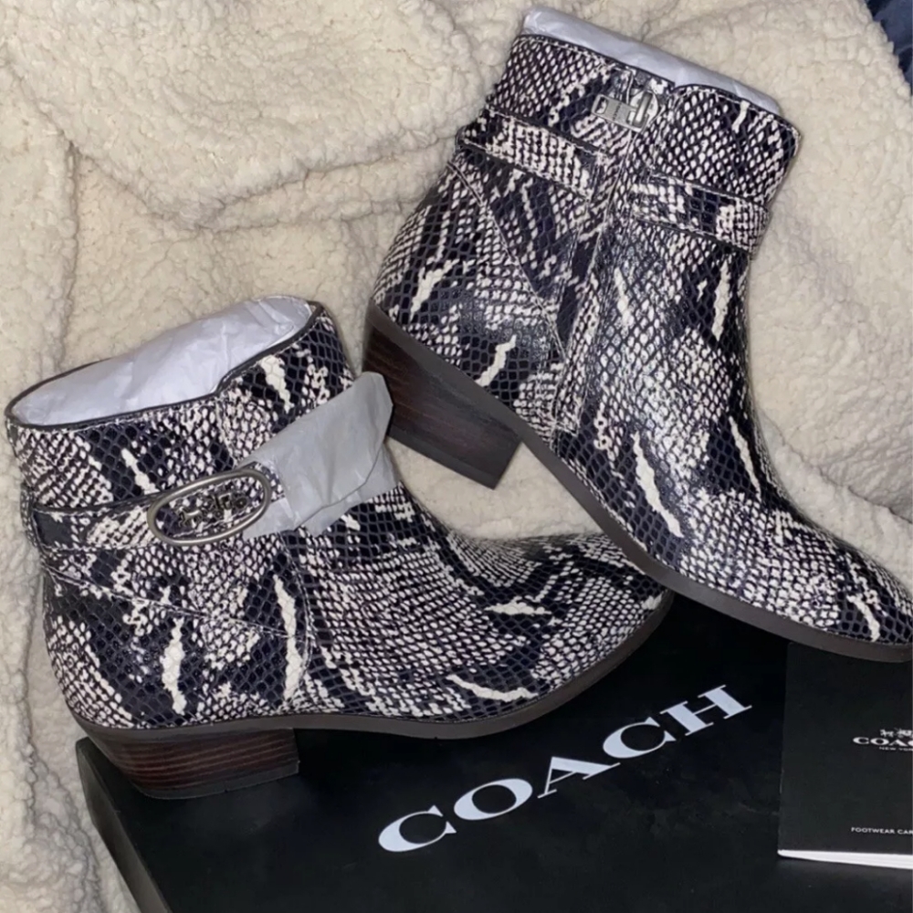 🌺SOLD ON MERCARI🌺COACH snake embossed boots - Picture 1 of 11
